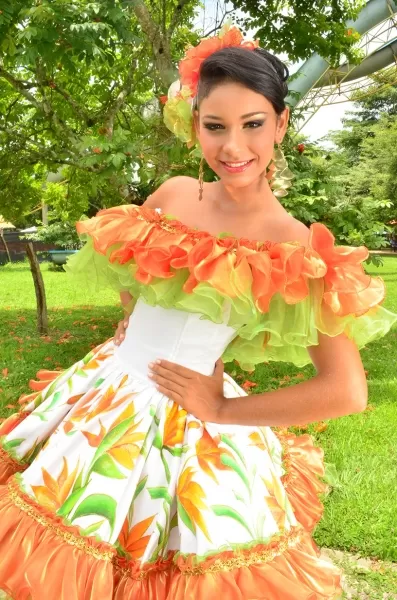 Candidata a señorita Arauca 2013, representa a Servicios y Suministros O.J. 